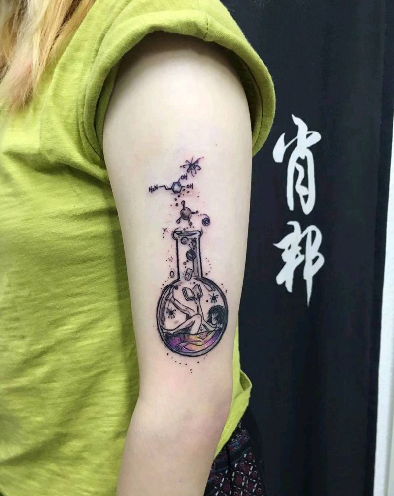 小瓶子纹身图片_手臂纹身图案