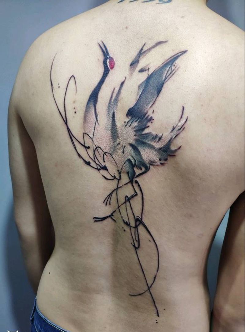 水墨仙鹤纹身图片_背部水墨纹身图案