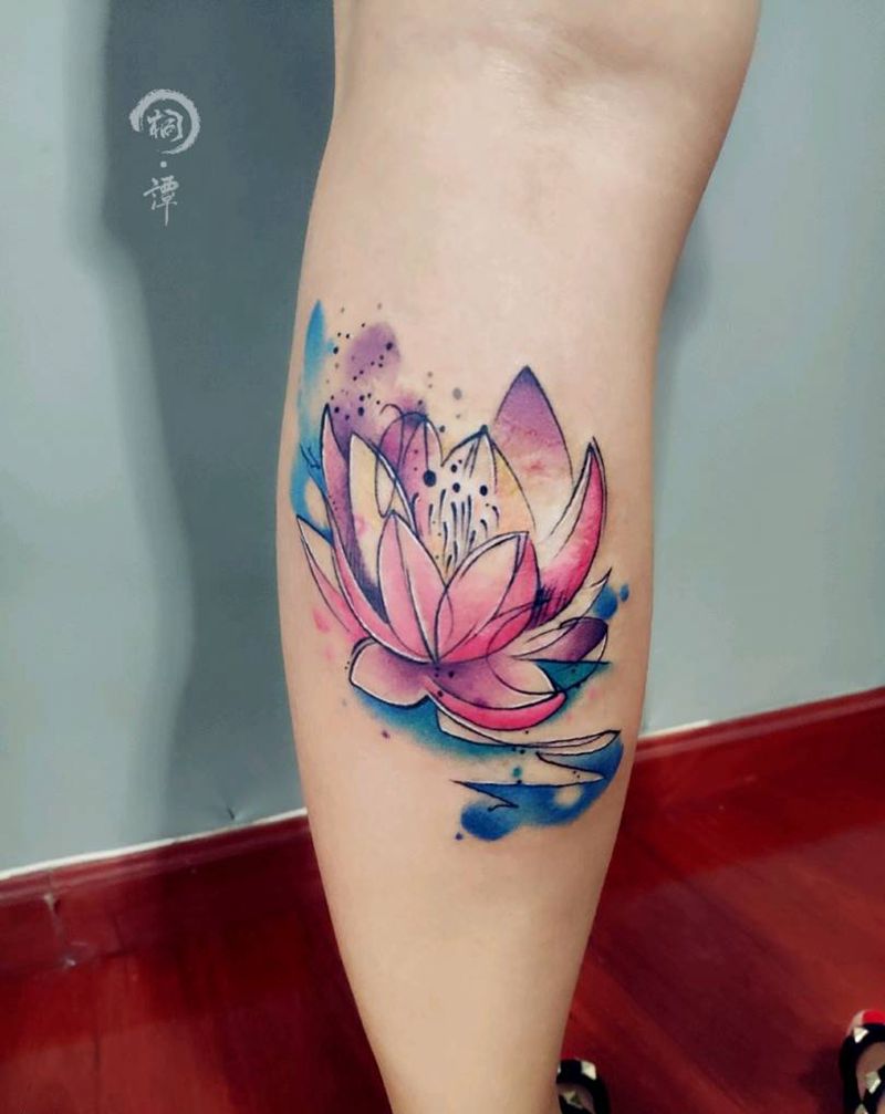 花纹身图片_腿部水彩纹身图案