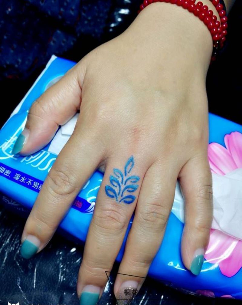 寓意不告诉你纹身图片_手部清新字符成品纹身图案