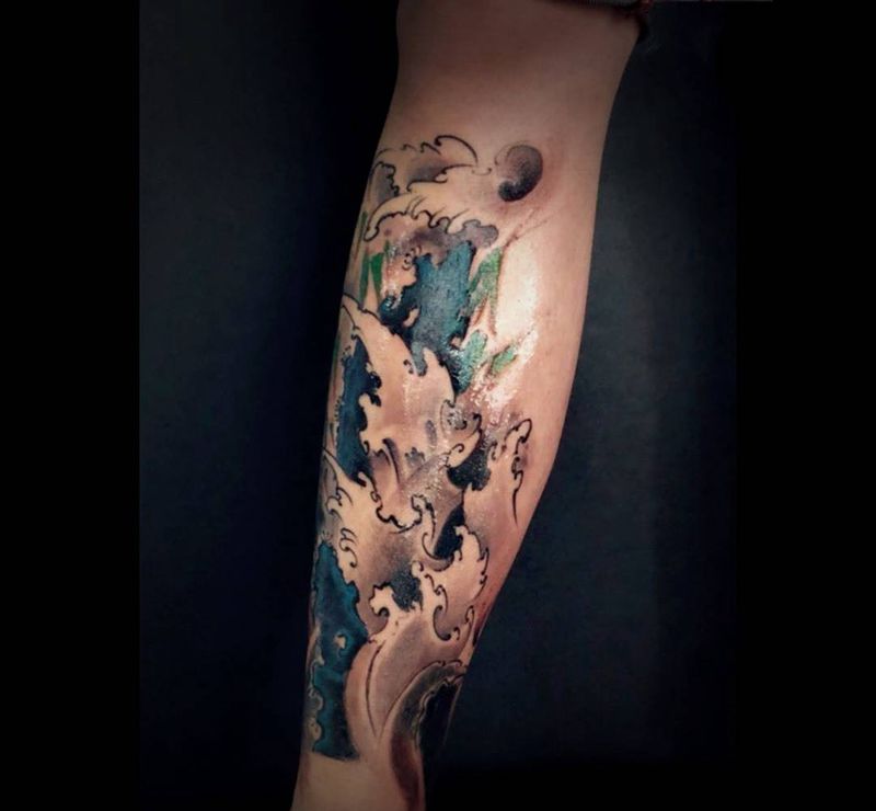 、蓝海绿竹纹身图片_成品腿部传统国画植物纹身图案