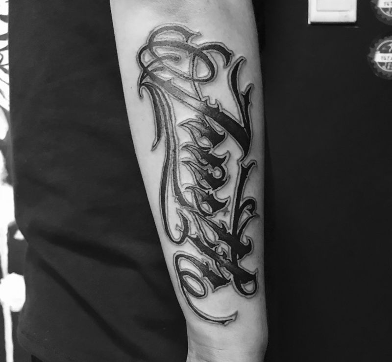 、-Faith纹身图片_手臂花体字一稿一次原创奇卡诺纹身图案