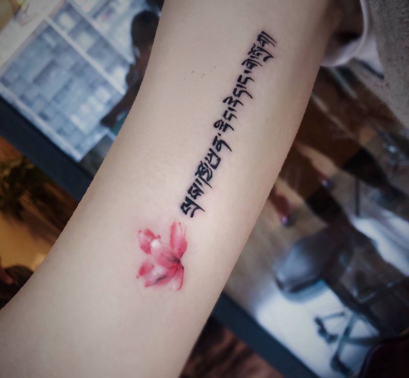 小清新风格纹身纹身图片_手臂手部图腾水彩纹身图案