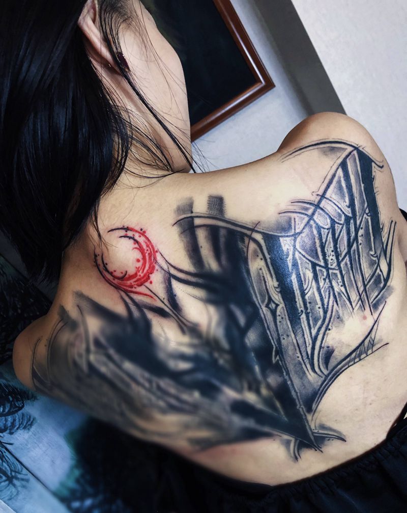 花体字遮盖添加纹身图片_背部花体字纹身图案