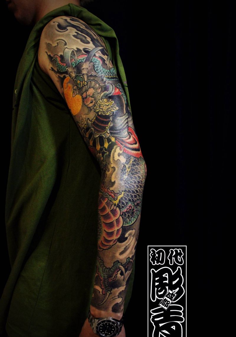 日式新传统九分袖纹身图片_手臂新传统日式刺青龙悟空纹身图案