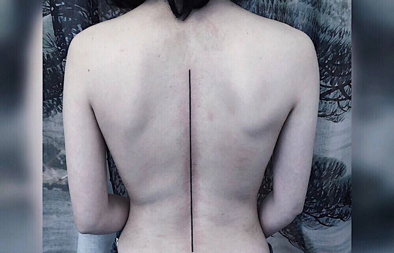 线条几何图案纹身图片_背部几何纹身图案