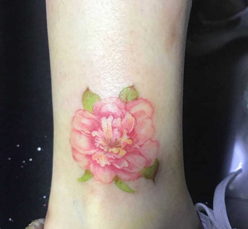 如花美眷纹身图片_成品脚部腿部清新植物纹身图案