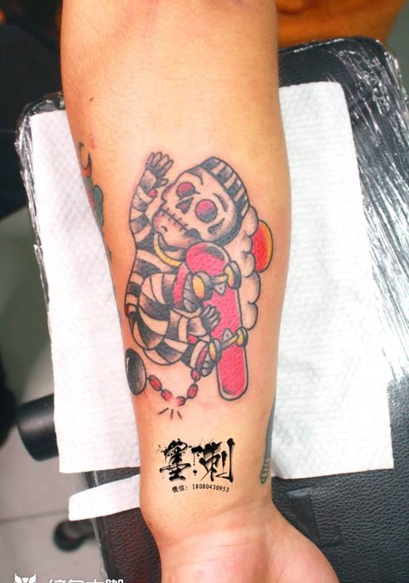 old school纹身图片_手臂Old School纹身图案