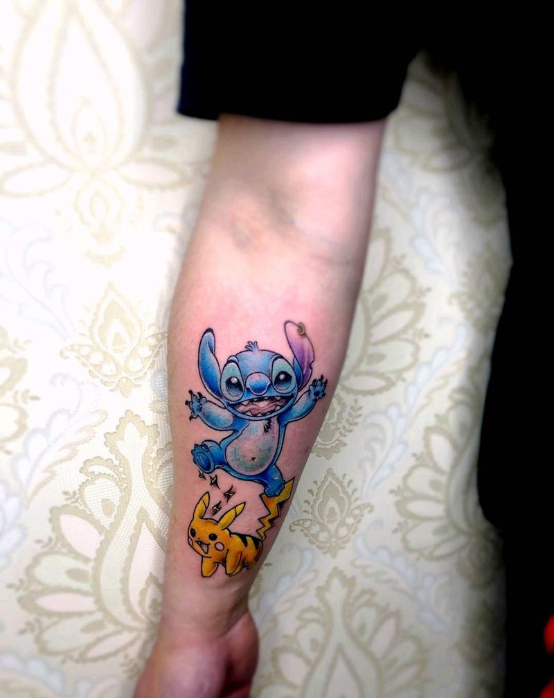 史迪仔与皮卡丘纹身图片_手臂新传统纹身图案