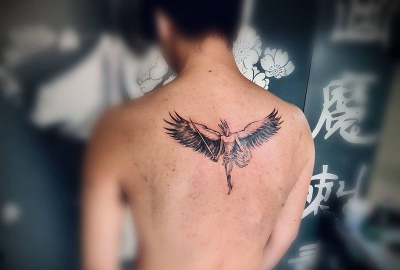 原创天使纹身图片_新传统纹身图案