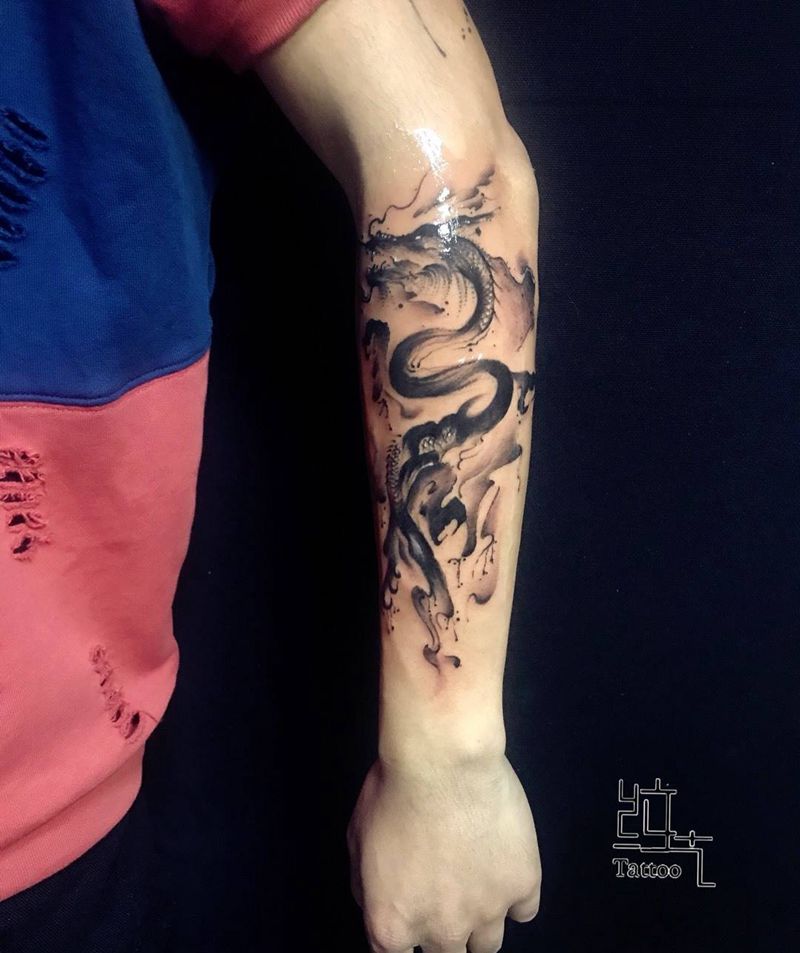 水墨～龙纹身图片_成品手臂国画动物纹身图案