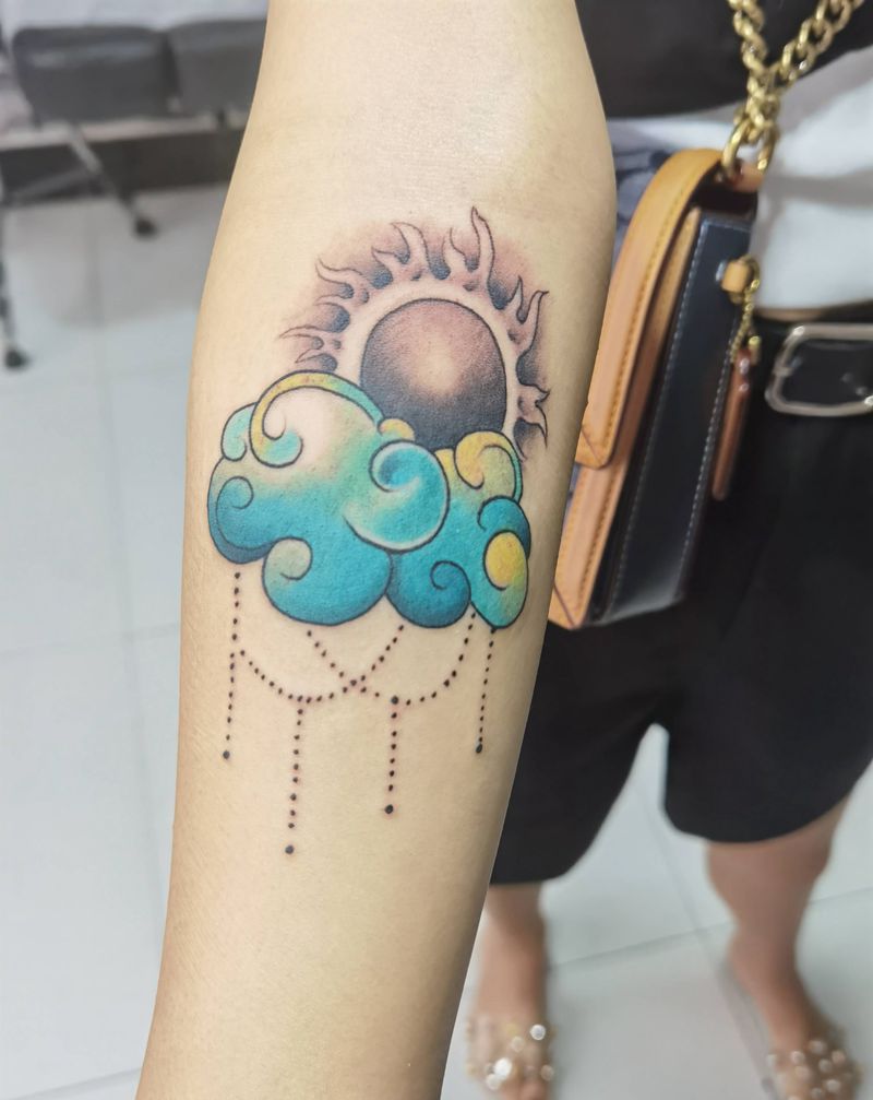 太阳纹身图片_手部纹身图案