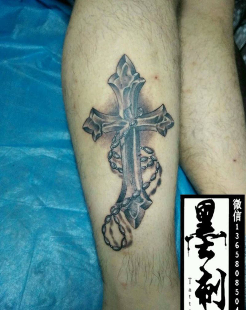 十字架纹身图片