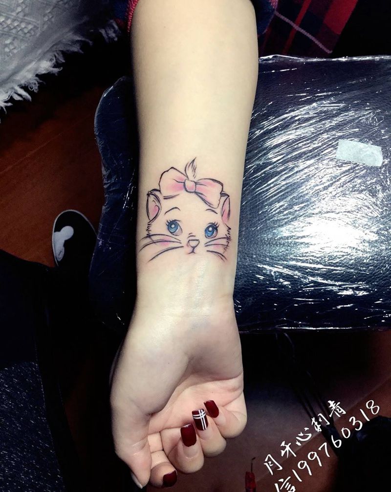猫咪纹身图片_成品手臂清新动物猫纹身图案