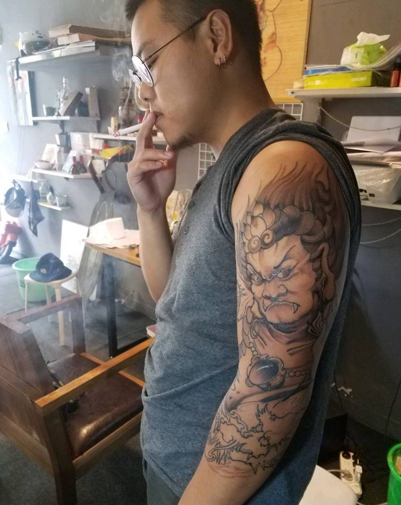 不动明王纹身图片