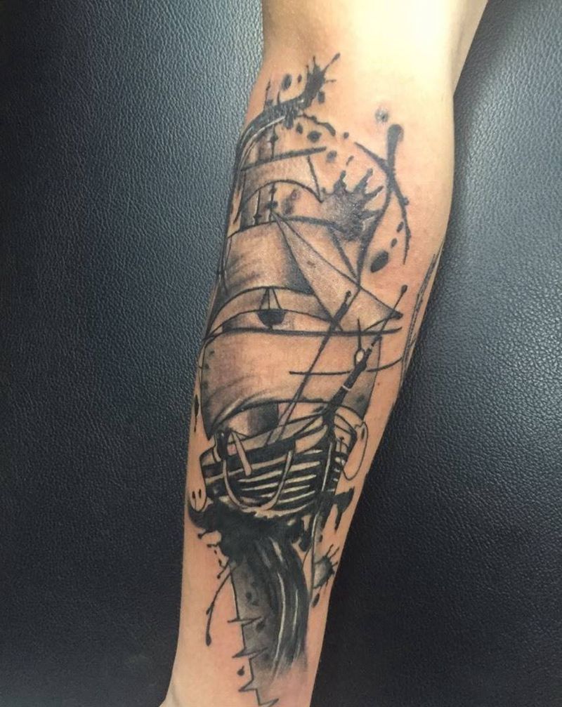 水墨帆船纹身图片