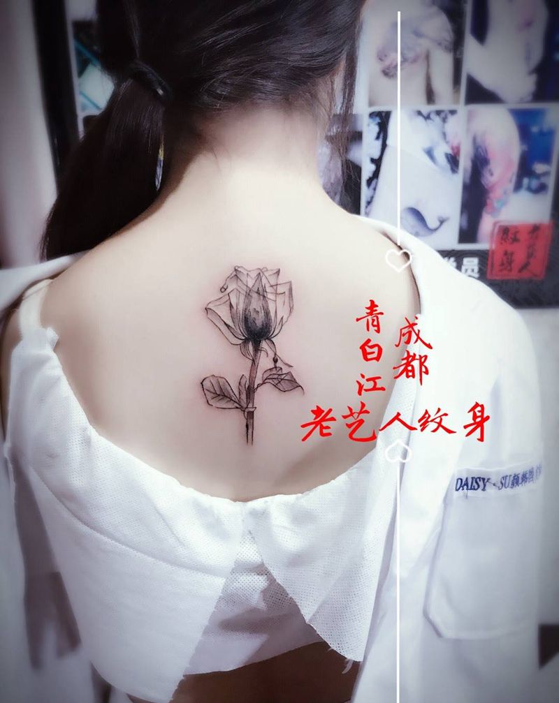 花花一朵。纹身图片