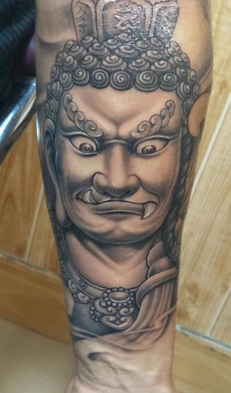 不动明王纹身图片