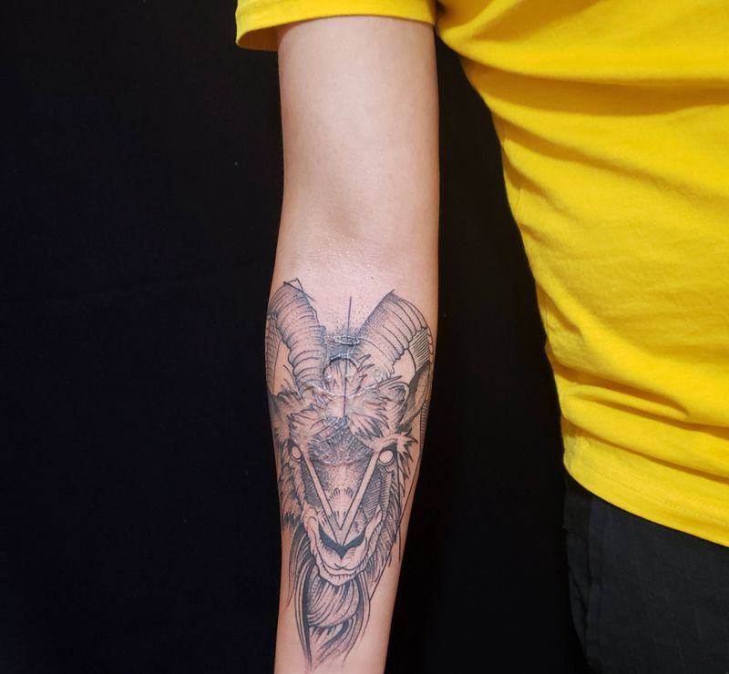 遮盖纹身图片_手臂纹身图案