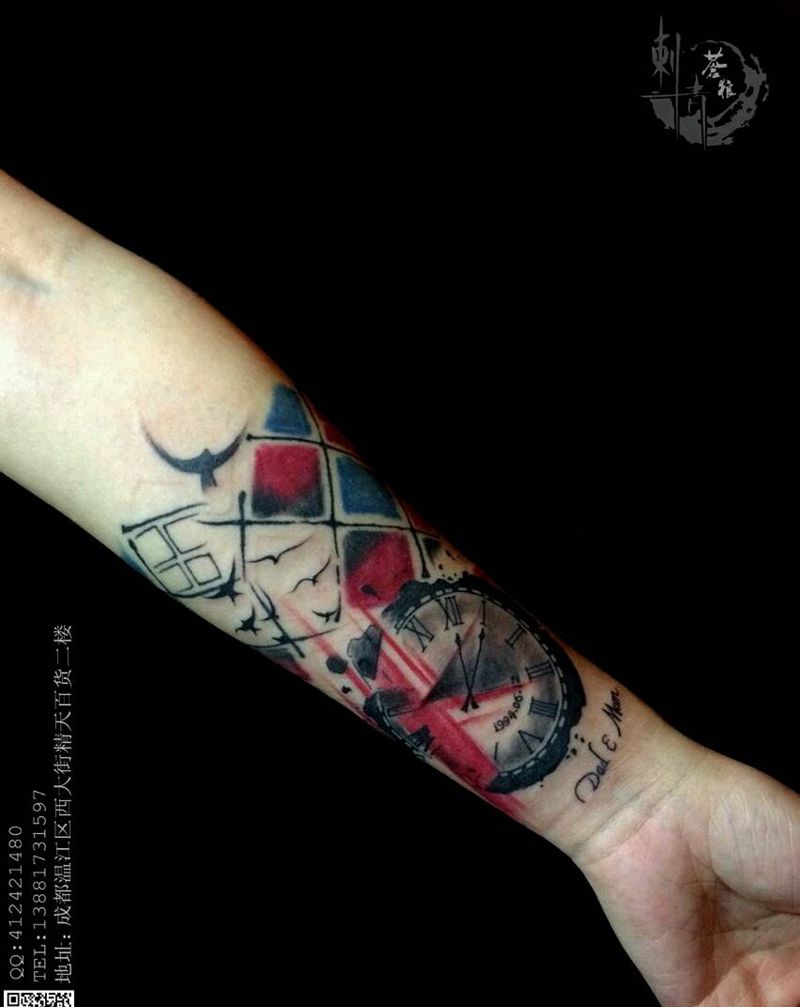 钟纹身图片