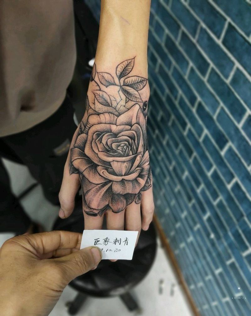 手背纹身图片_手部点刺花纹身图案