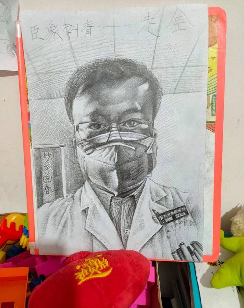 抗疫英雄纹身图片_背部新传统纹身图案