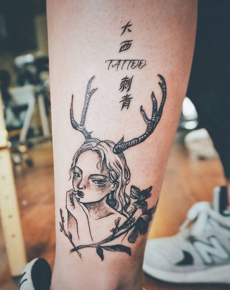 鹿角纹身图片
