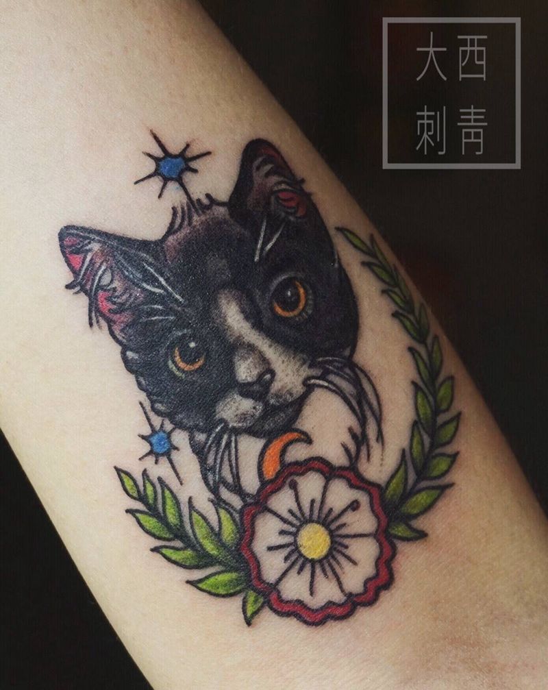 客人家的猫纹身图片