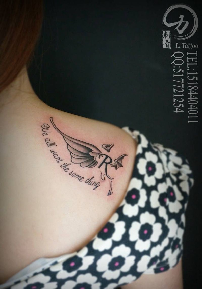 翅膀纹身图片