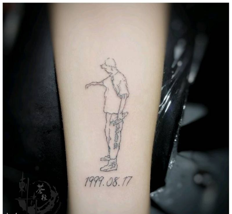 简化人物纹身图片_手部纹身图案