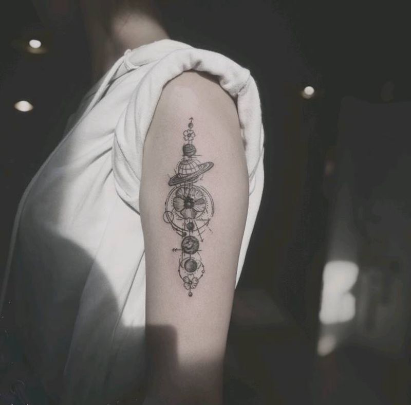 清新纹身图片_胸部背部手臂腿部脚部清新几何成品纹身图案