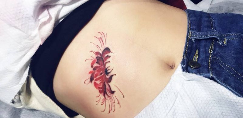 彼岸花纹身图片