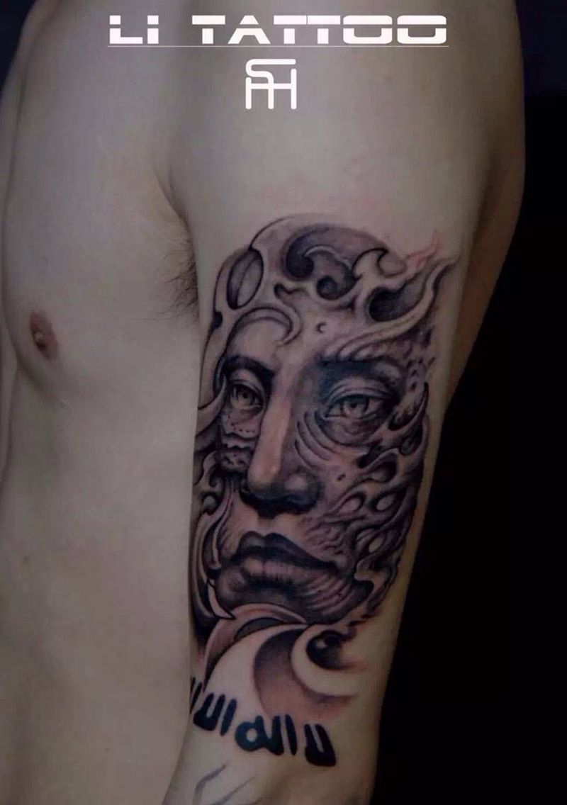 花臂的蔓延纹身图片