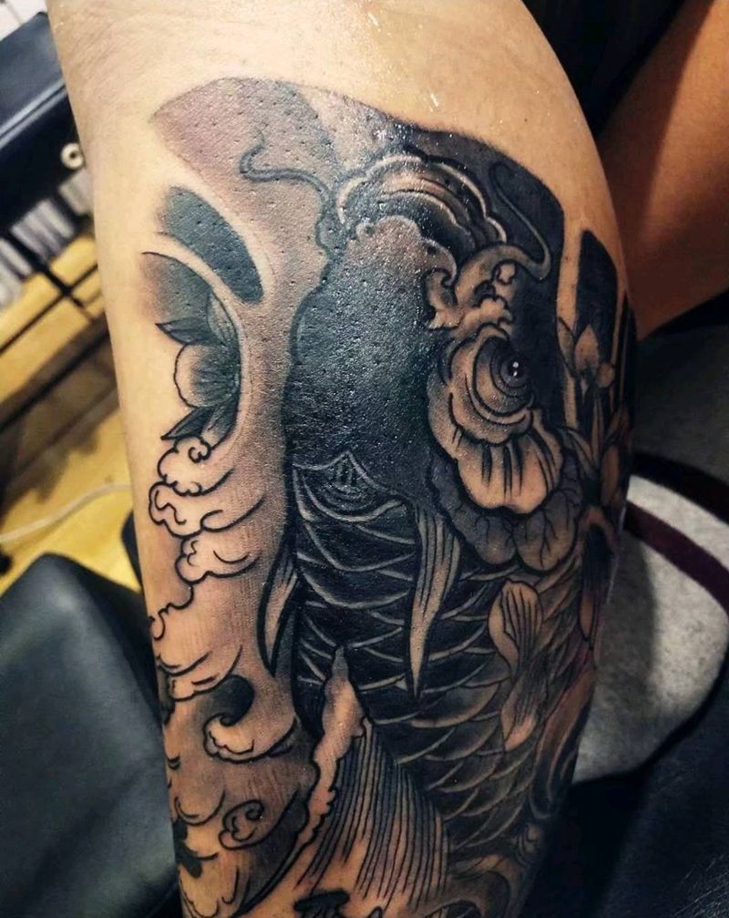 鲤鱼纹身图片_腿部老传统纹身图案