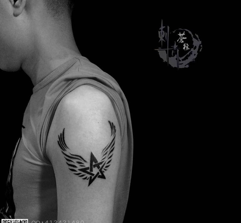 五星纹身图片