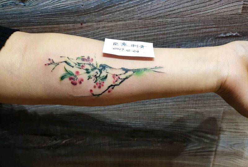 水彩纹身图片_手臂花纹身图案