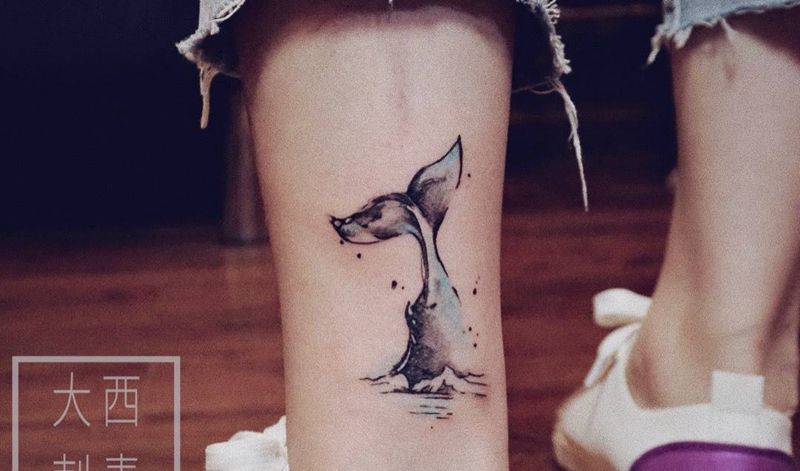 鲸纹身图片_成品手部腿部清新动物纹身图案