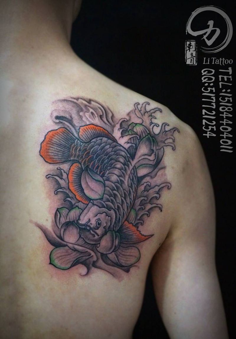 鱼纹身图片_成品背部传统动物纹身图案