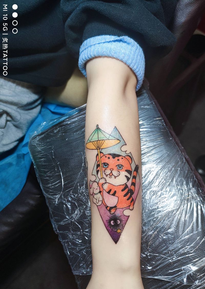 卡通纹身图片_手臂纹身图案