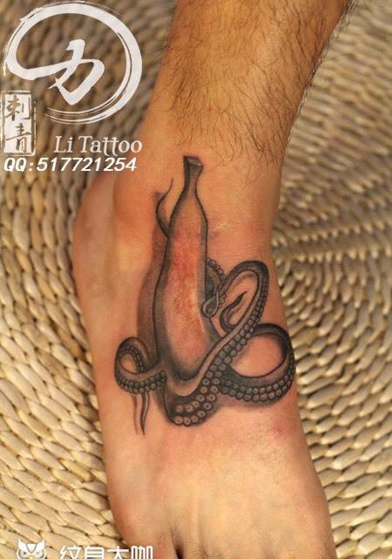 香蕉纹身图片_成品腿部欧美写实原创纹身图案