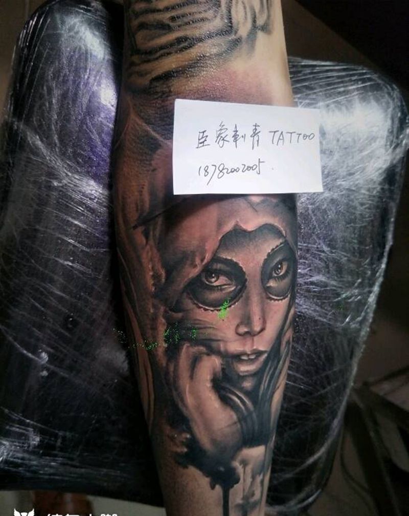 花臂遮盖旧图伤疤纹身图片