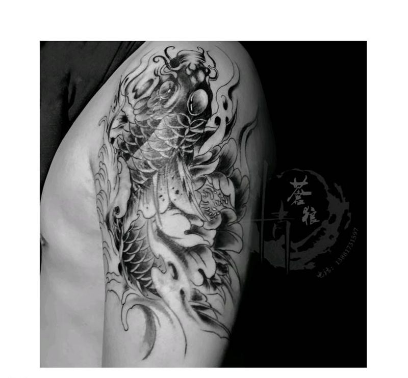 疤痕暴力遮盖纹身图片