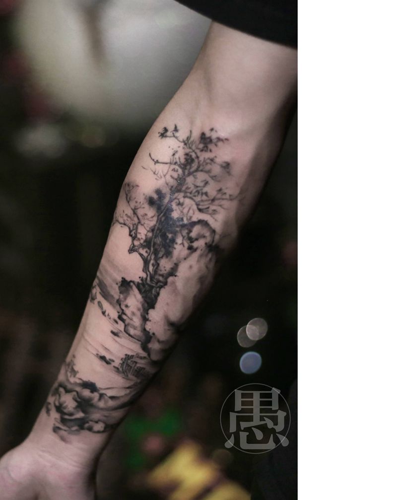 山水纹身图片_手臂水墨纹身图案
