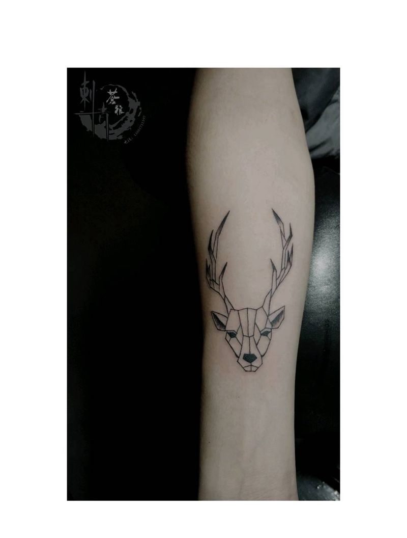 鹿头纹身图片