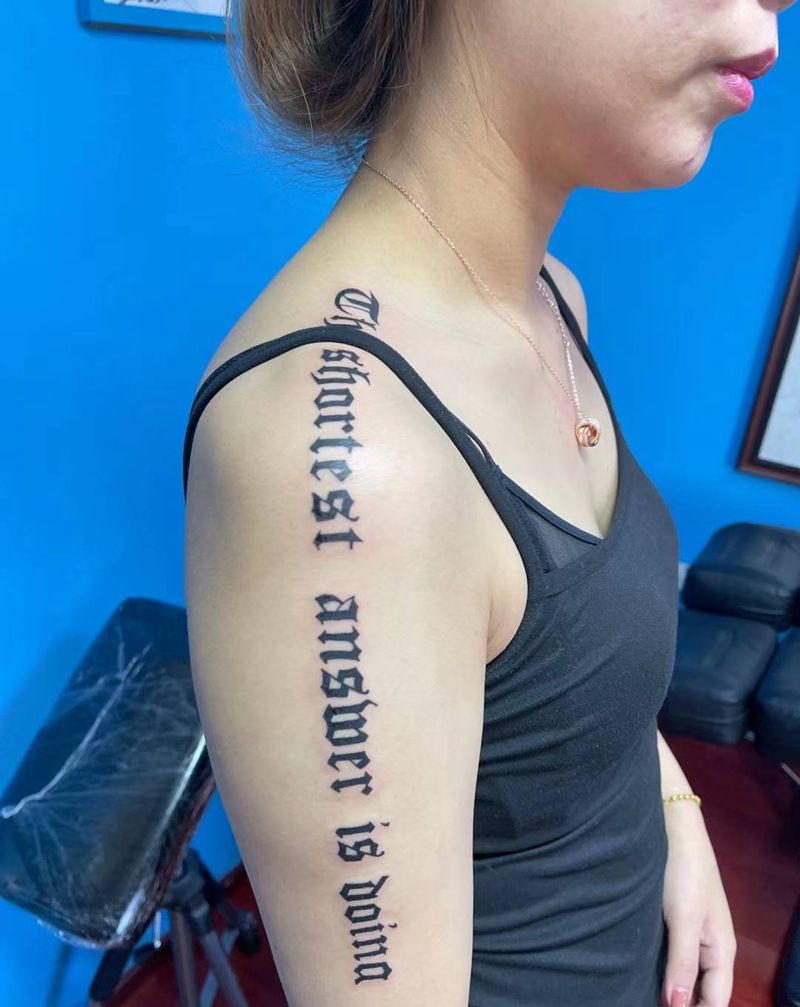 小英文纹身图片_手臂纹身图案