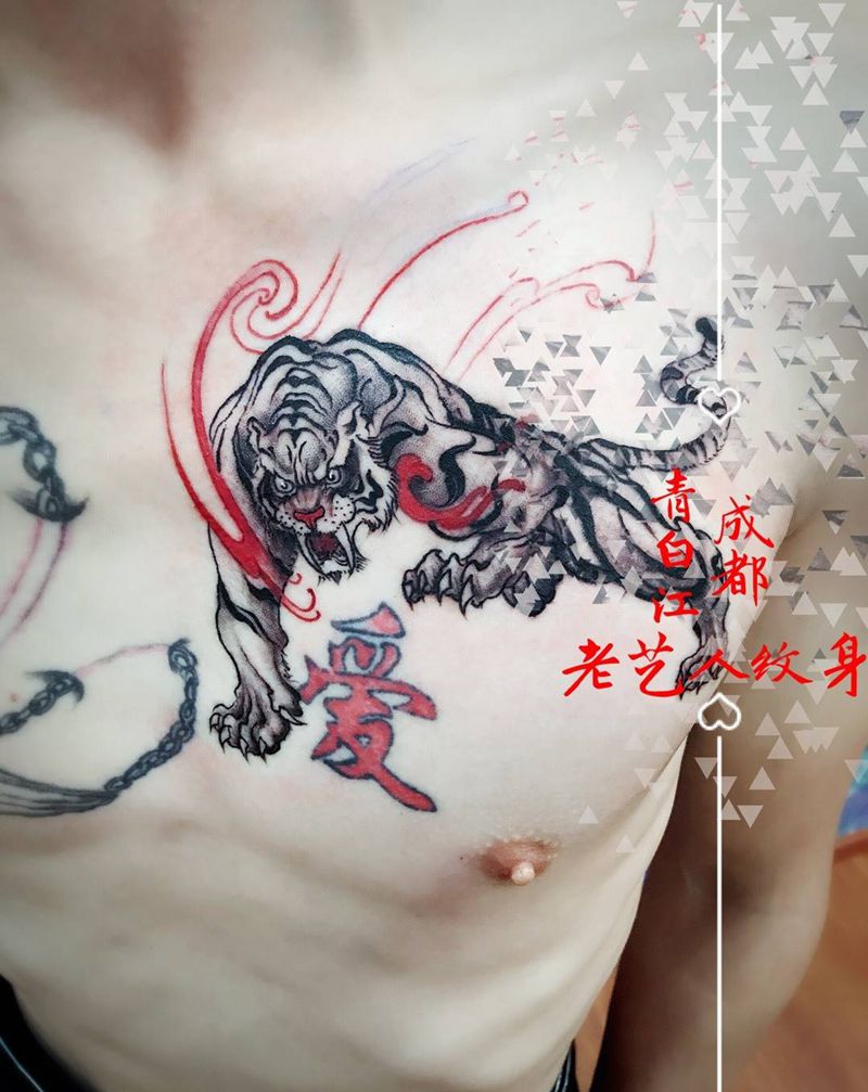 剑齿虎纹身图片