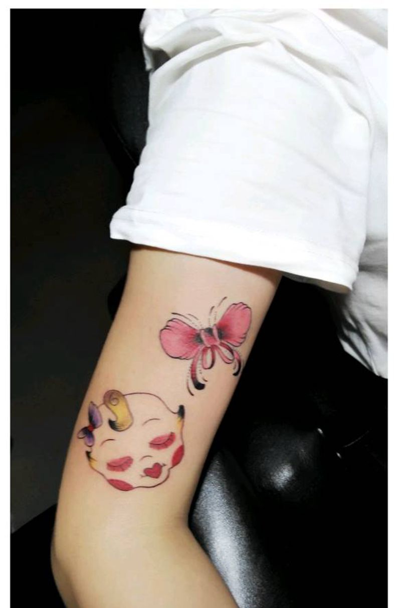 拼接花臂进行中纹身图片