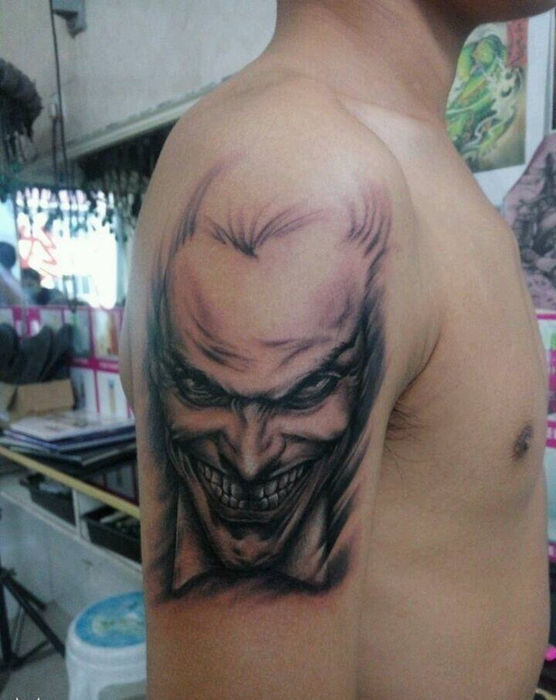 小丑纹身图片_手臂纹身图案