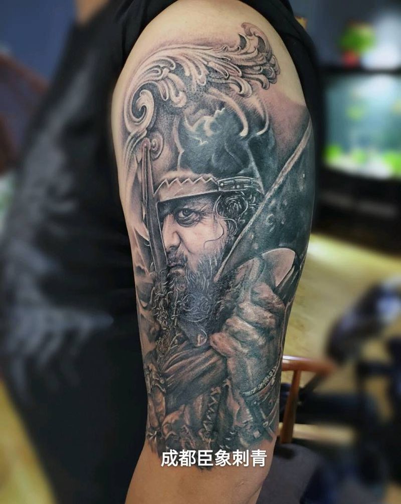 欧美勇士纹身图片_手臂欧美写实勇士，纹身图案