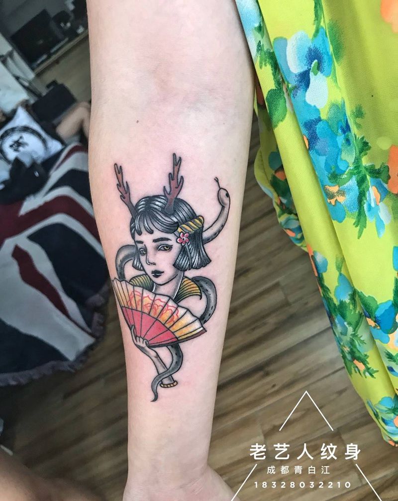 小龙女纹身图片